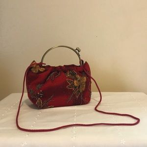 Adorable beaded purse 👛